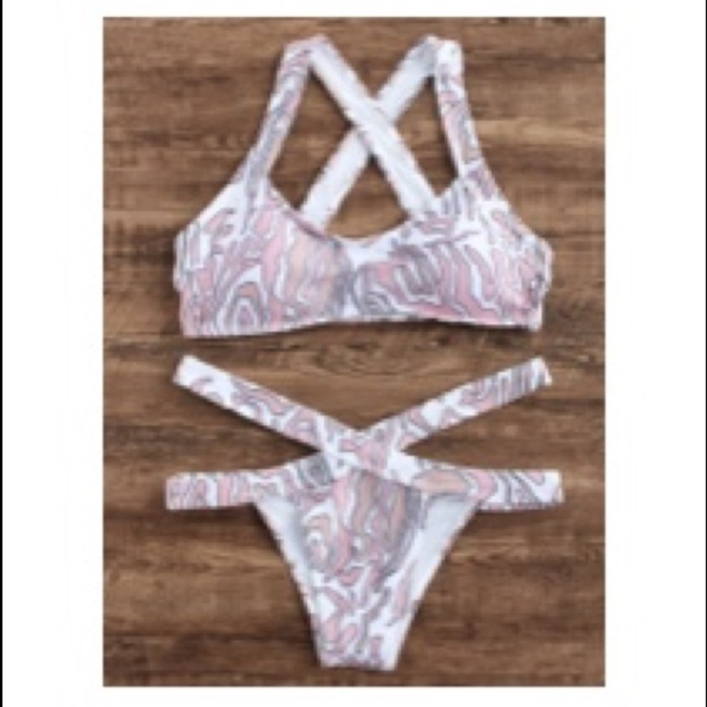 Bikini with 2 strap bottoms and no tie top